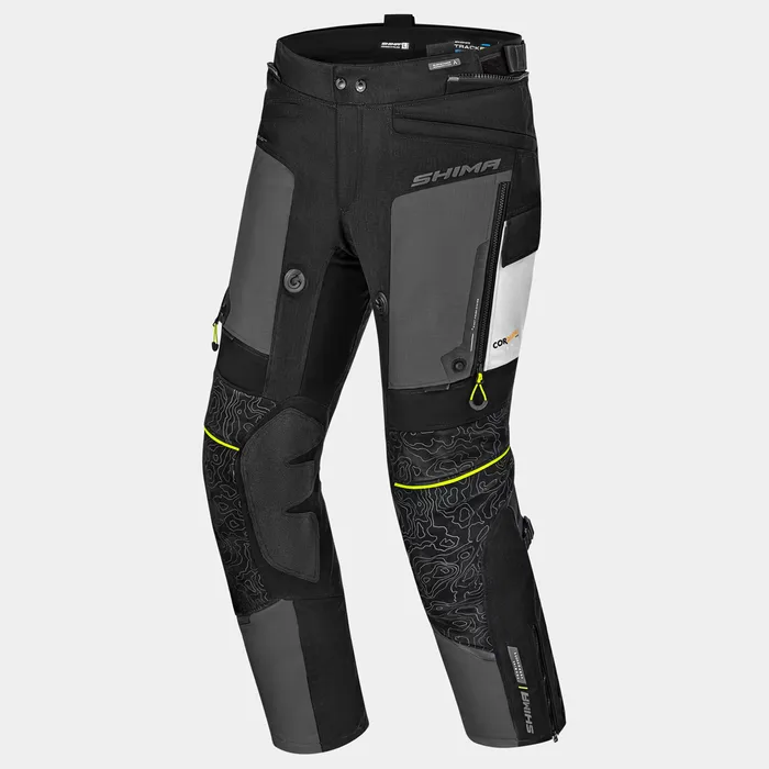 SHIMA_TRACKER_PNT_MEN_GRIS_OSCURO_FRENTE
