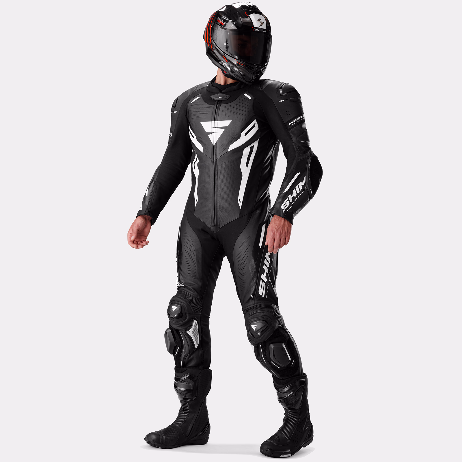 01_SHIMA_MISSION RS_TRAJE_HOMBRE_NEGRO BLANCO