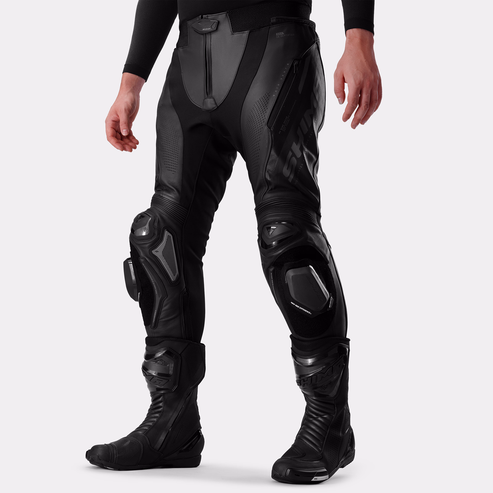 01_SHIMA_MISSION ST_MEN_PNT_BLACK