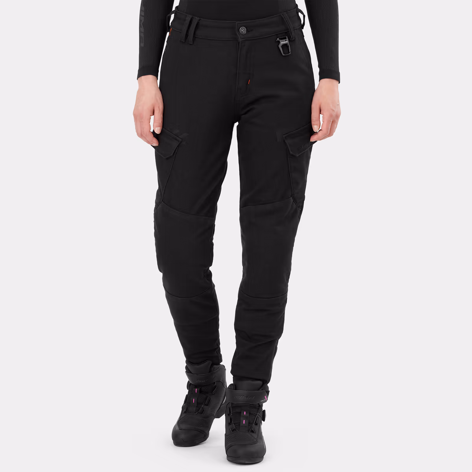 01_SHIMA_RECON_PNT_LADY_BLACK_2500x2500