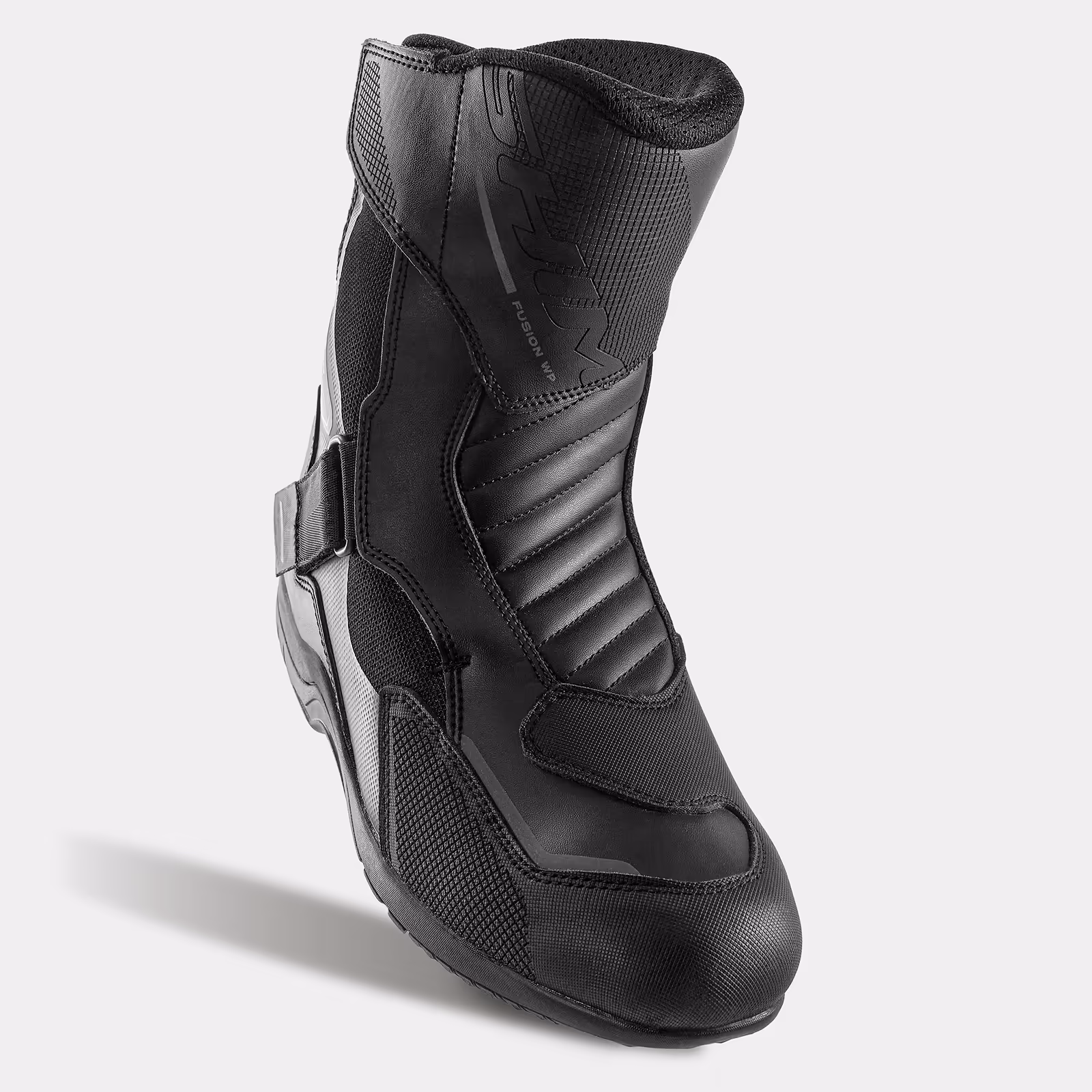 02_SHIMA_FUSION WP_BOTAS_HOMBRE_NEGRO