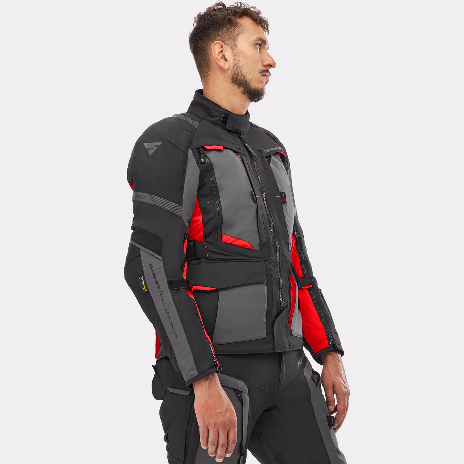 02_SHIMA_HERO_2_JKT_MEN_RED_2500x2500
