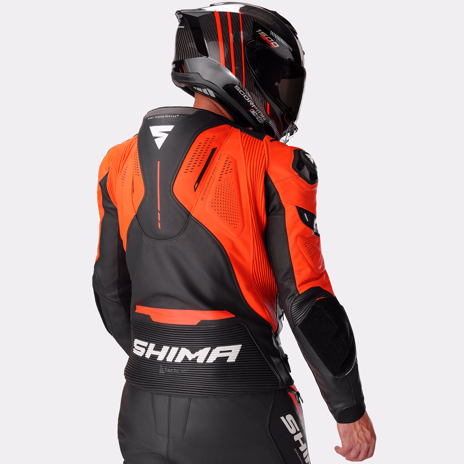 02_SHIMA_MISSION ST_MEN_SUIT_RED FLUO