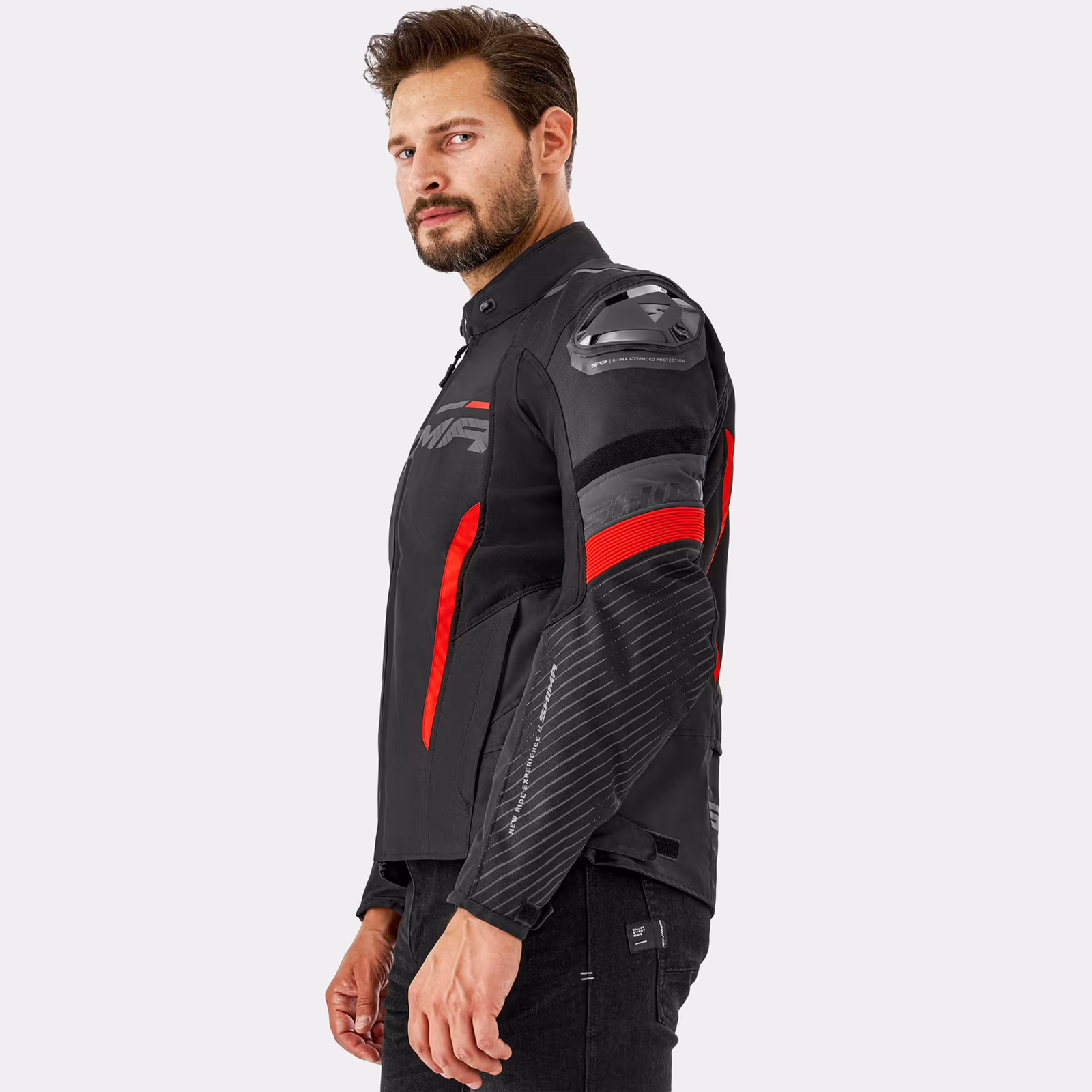 02_SHIMA_SOLID 2-0_JKT_RED_MEN_2500x2500