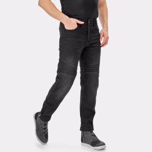 02_SHIMA_ZENITH_HOMBRES_NEGROS_DEL_LADO