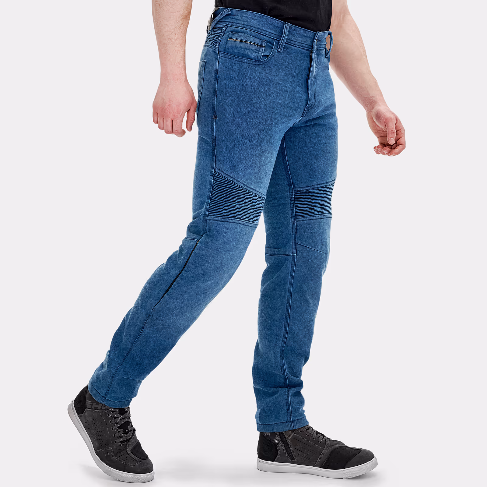 02_SHIMA_ZENITH_BLUE_MEN_SIDE_2500x2500