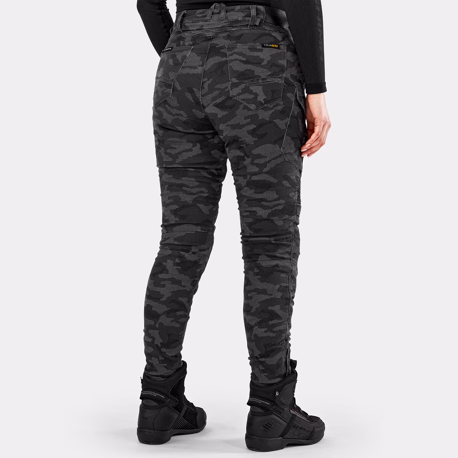 03_SHIMA_GIRO 30_PNT_LADY_CAMO