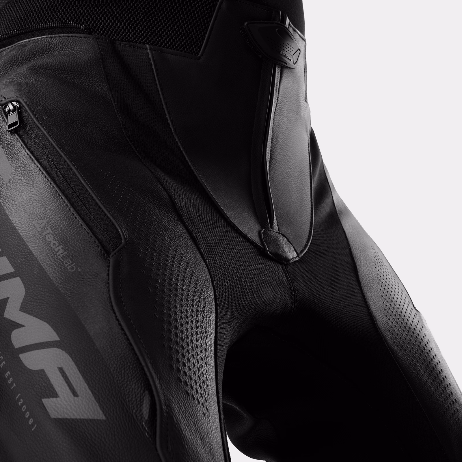 05_SHIMA_MISSION ST_MEN_PNT_BLACK