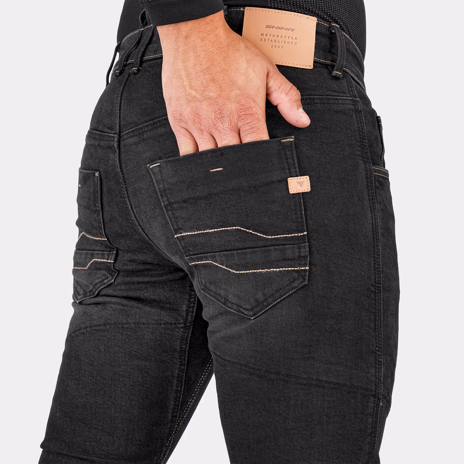 06_SHIMA_DEVON_PNT_MEN_BLACK_2500x2500