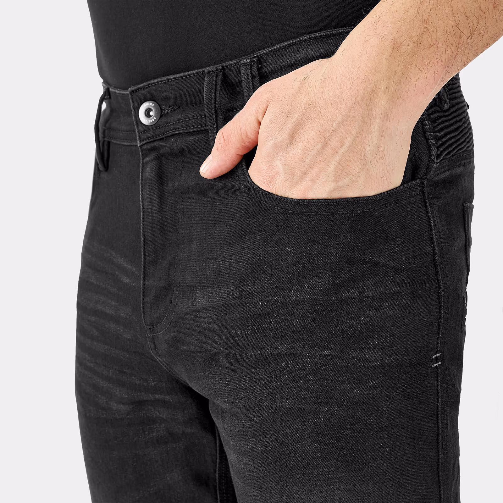 06_SHIMA_ZENITH_HOMBRE_NEGRO_BOLSILLO_DELANTERO