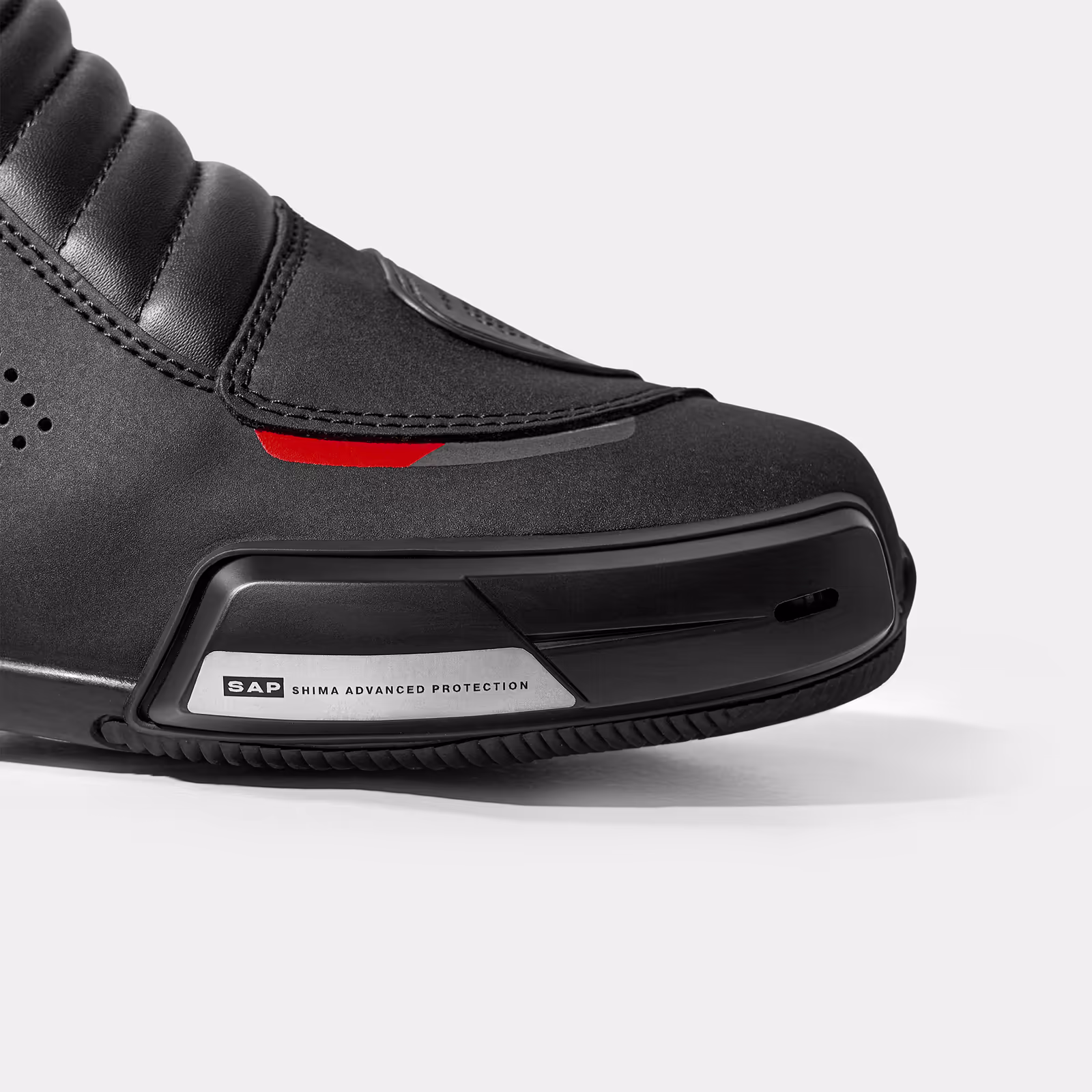 09_SHIMA_RX3_BOOT_MEN_RED_2500x2500