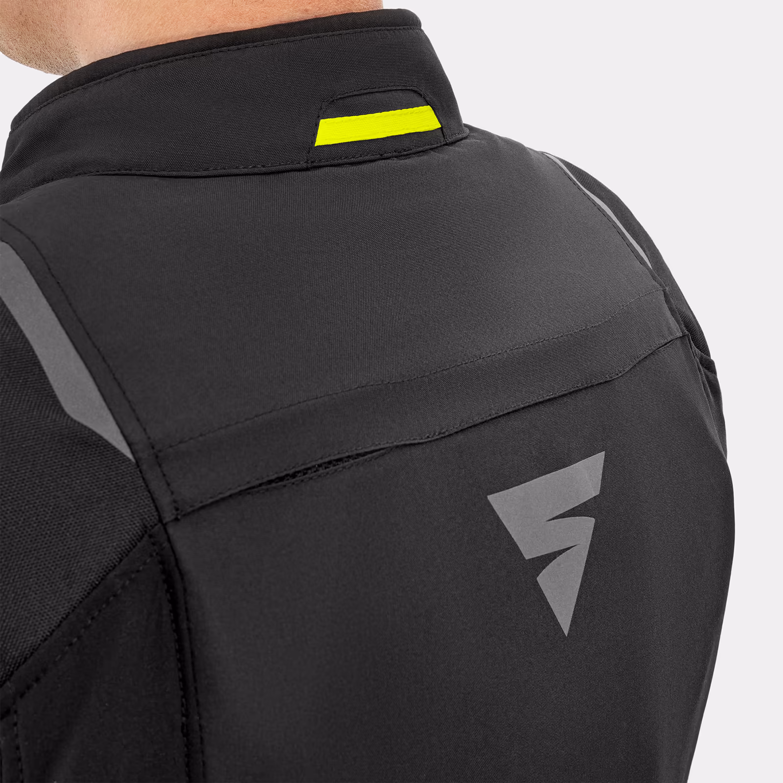 09_SHIMA_SOLID 2-0_JKT_FLUO_MEN_2500x2500