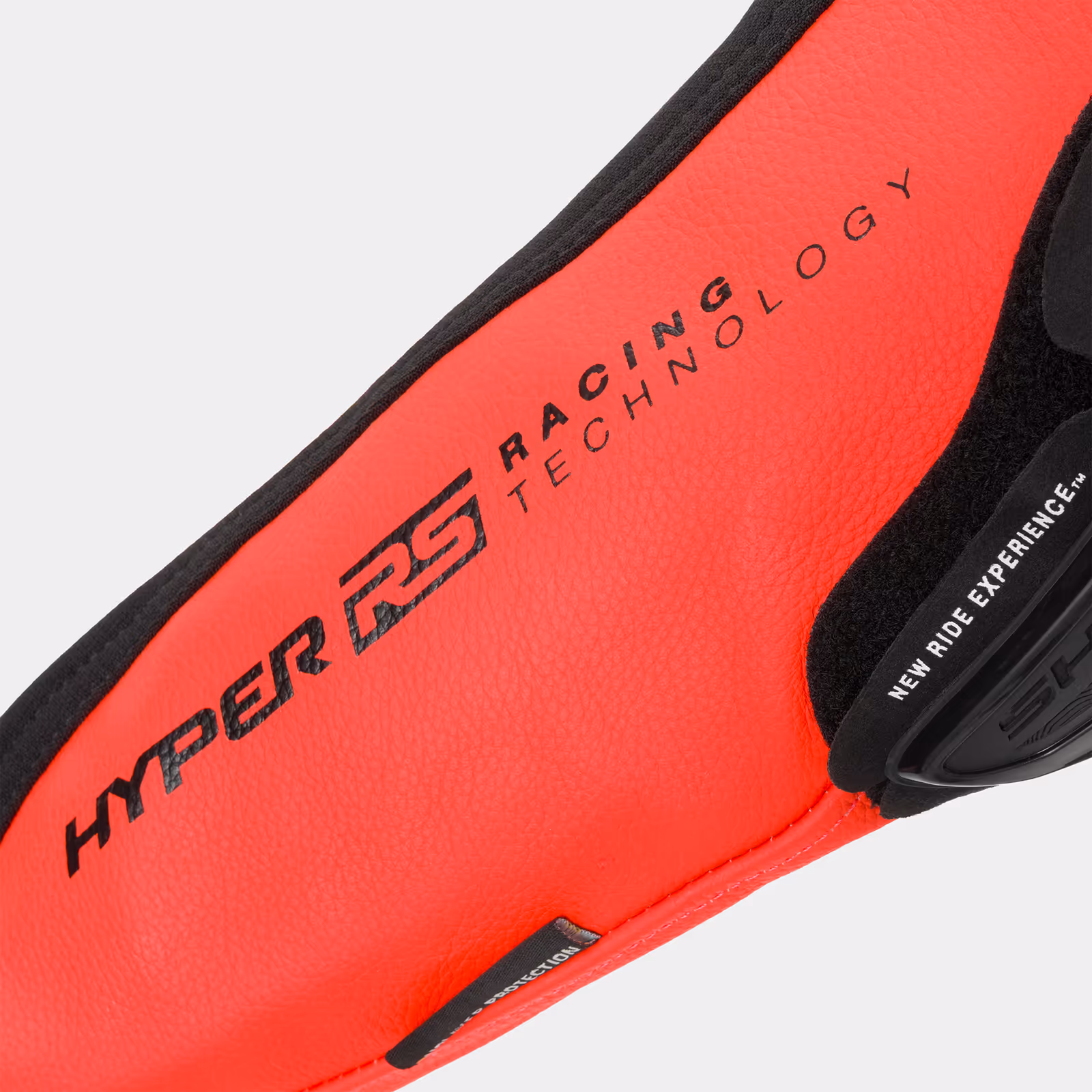 10_SHIMA_HYPER RS_SUIT_MEN_FLUO_2500x2500