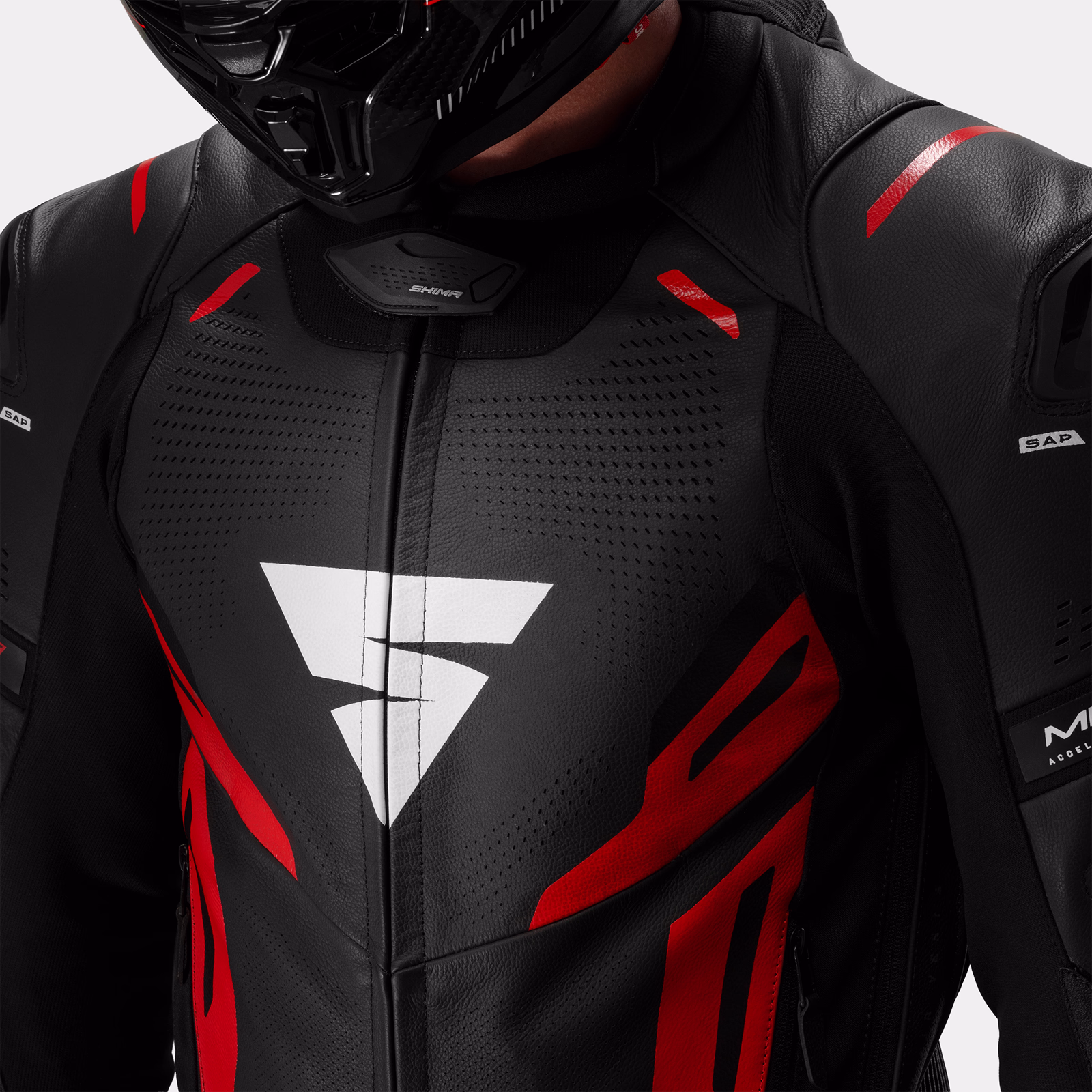10_SHIMA_MISSION ST_MEN_SUIT_BLACK RED