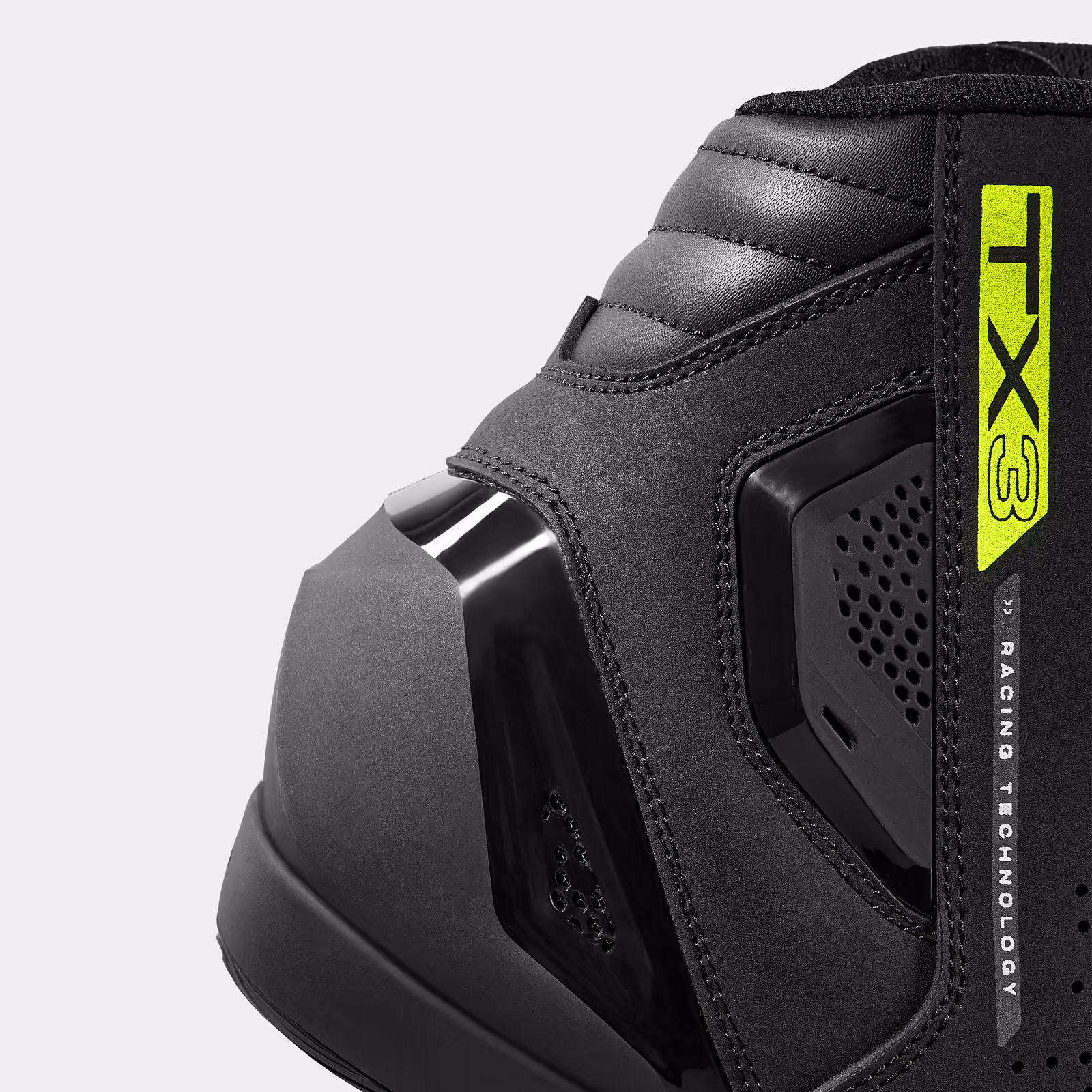 10_SHIMA_TX3_BOOTS_MEN_FLUO_2500x2500