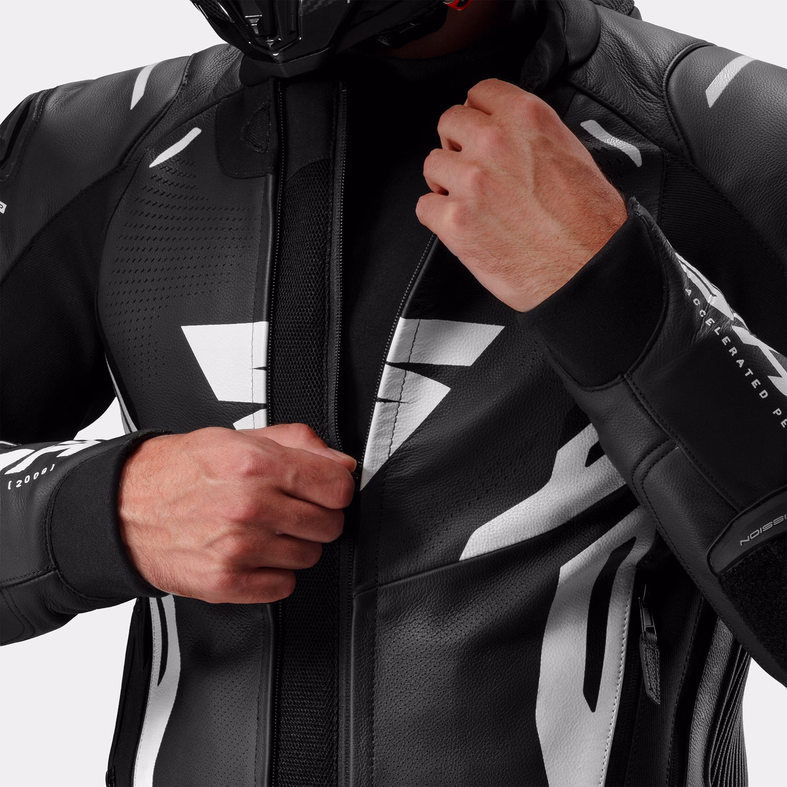 11_SHIMA_MISSION ST_TRAJE DE HOMBRE_NEGRO Y BLANCO