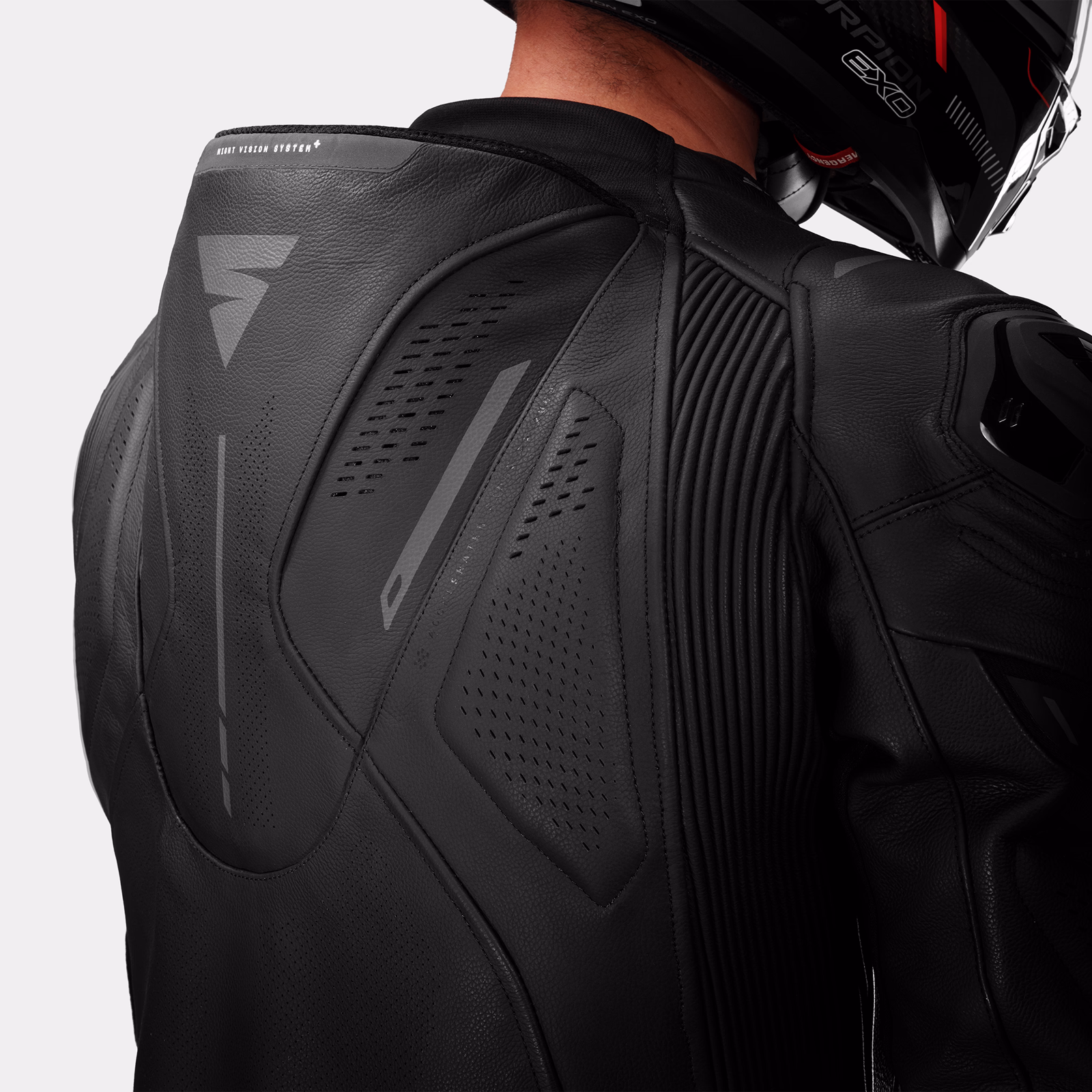 12_SHIMA_MISSION ST_MEN_SUIT_BLACK