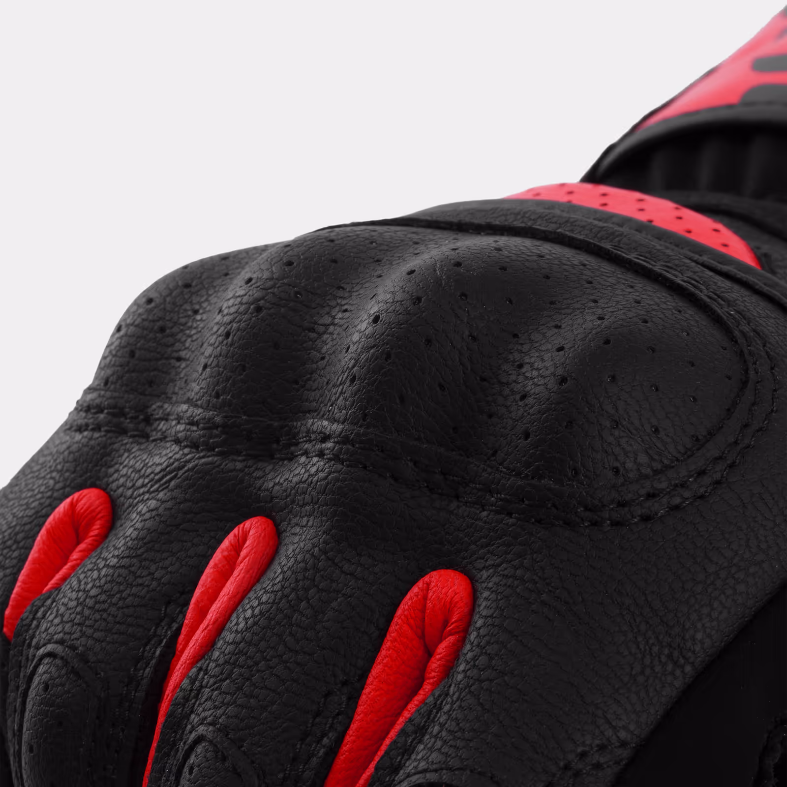 12_SHIMA_STX 2_GLV_MEN_RED_2500x2500