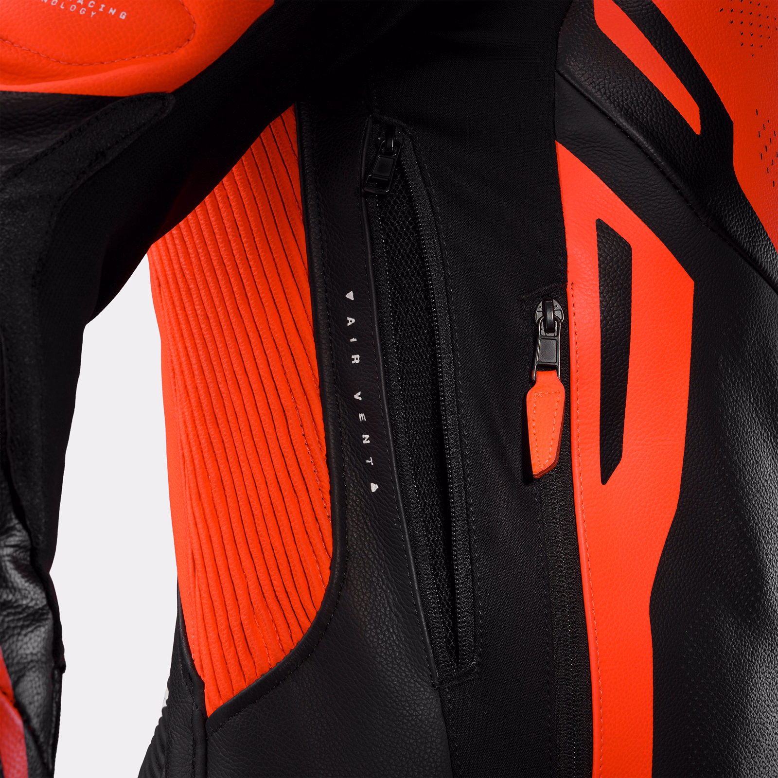 13_SHIMA_MISSION ST_TRAJE DE HOMBRE_ROJO FLUO