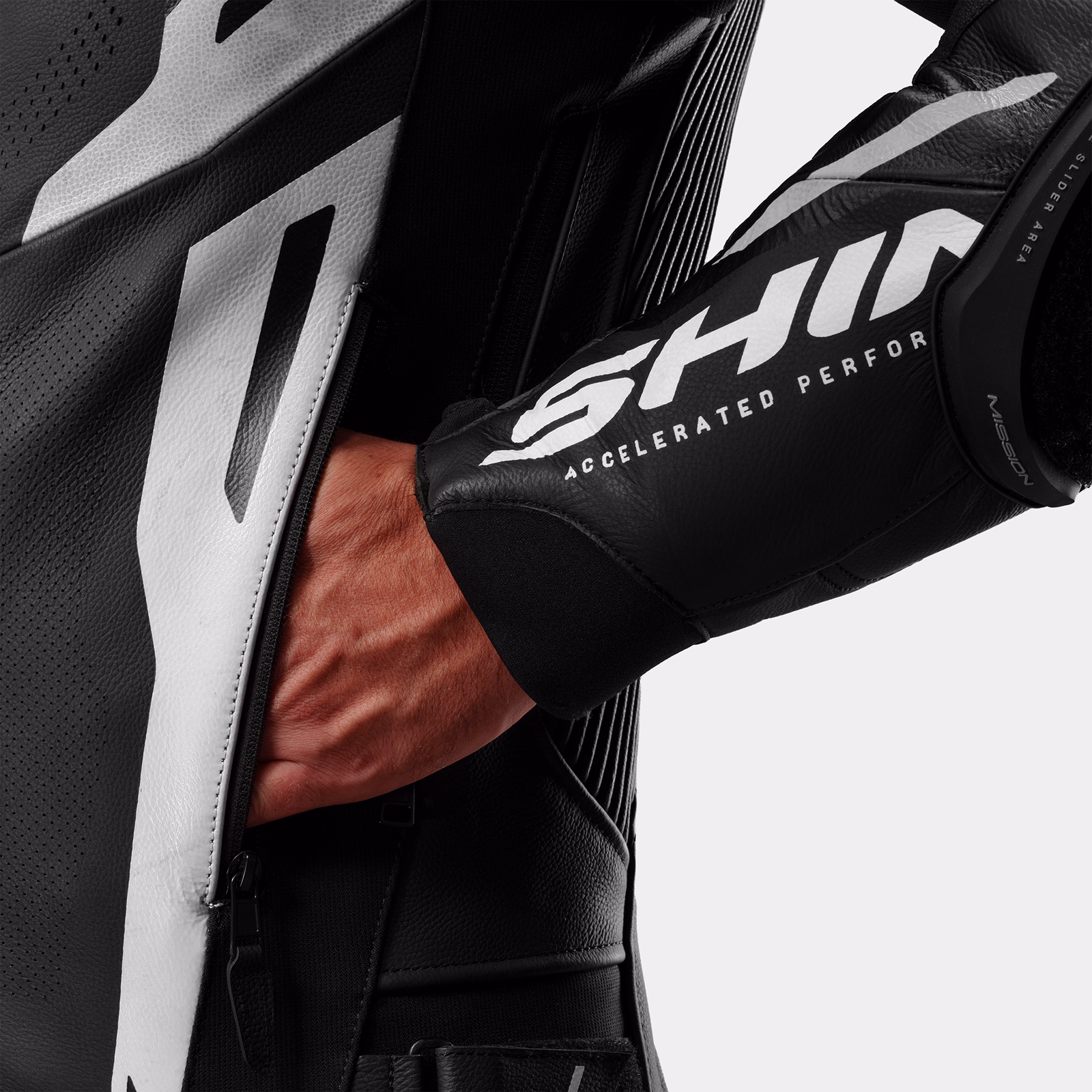 14_SHIMA_MISSION ST_MEN_SUIT_BLACK WHITE