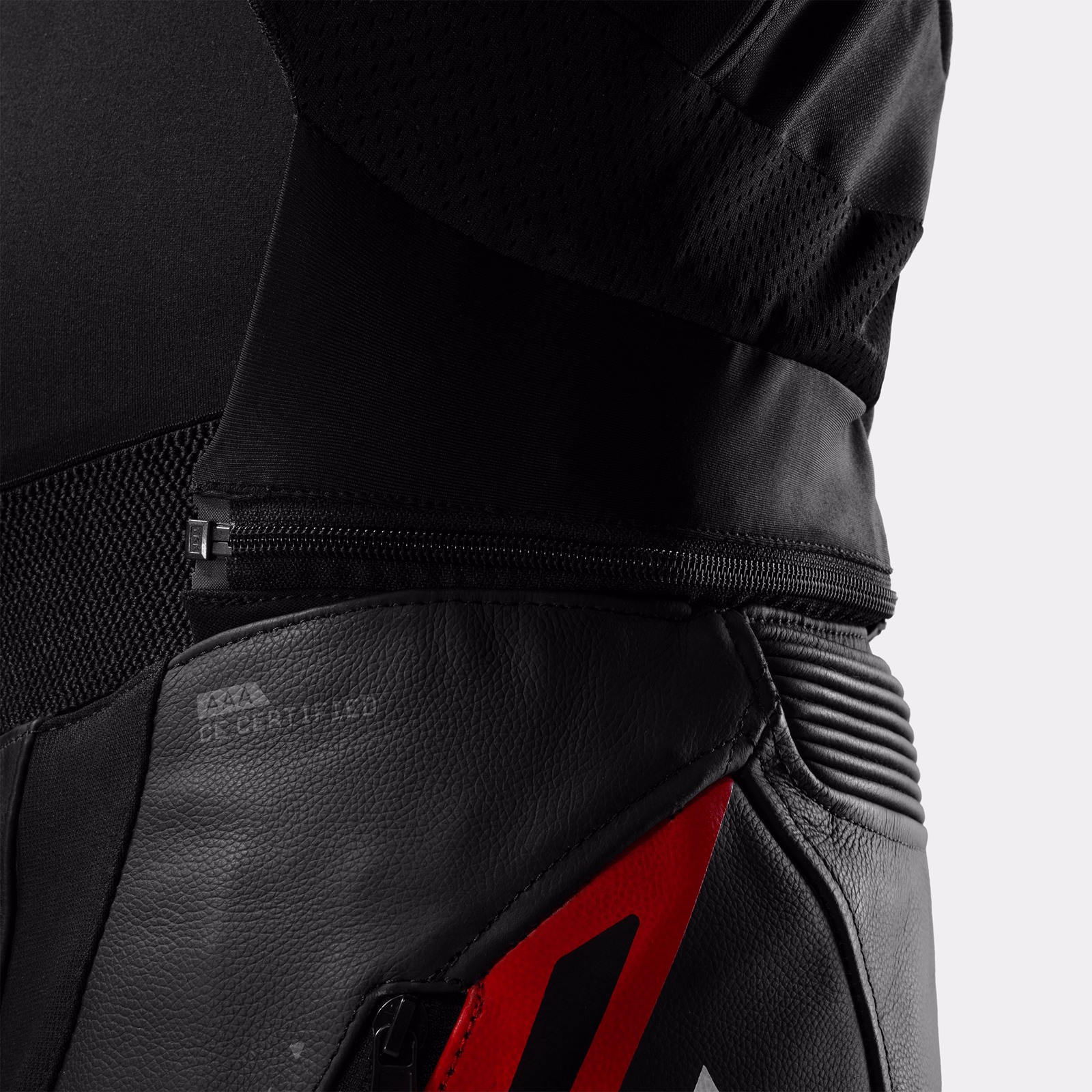 15_SHIMA_MISSION ST_MEN_SUIT_BLACK RED