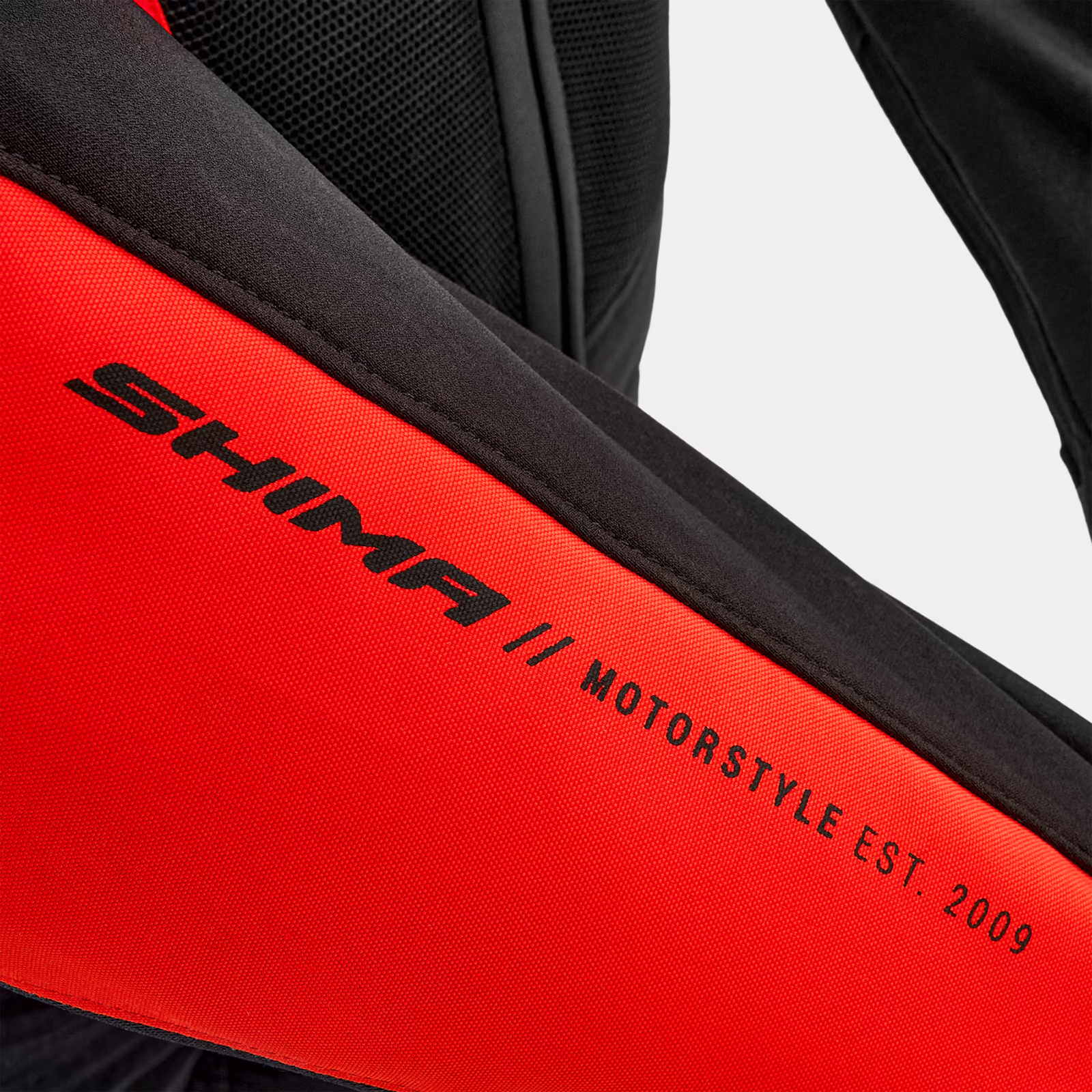 16__SHIMA_MESHPRO 2.0_JKT_MEN_RED
