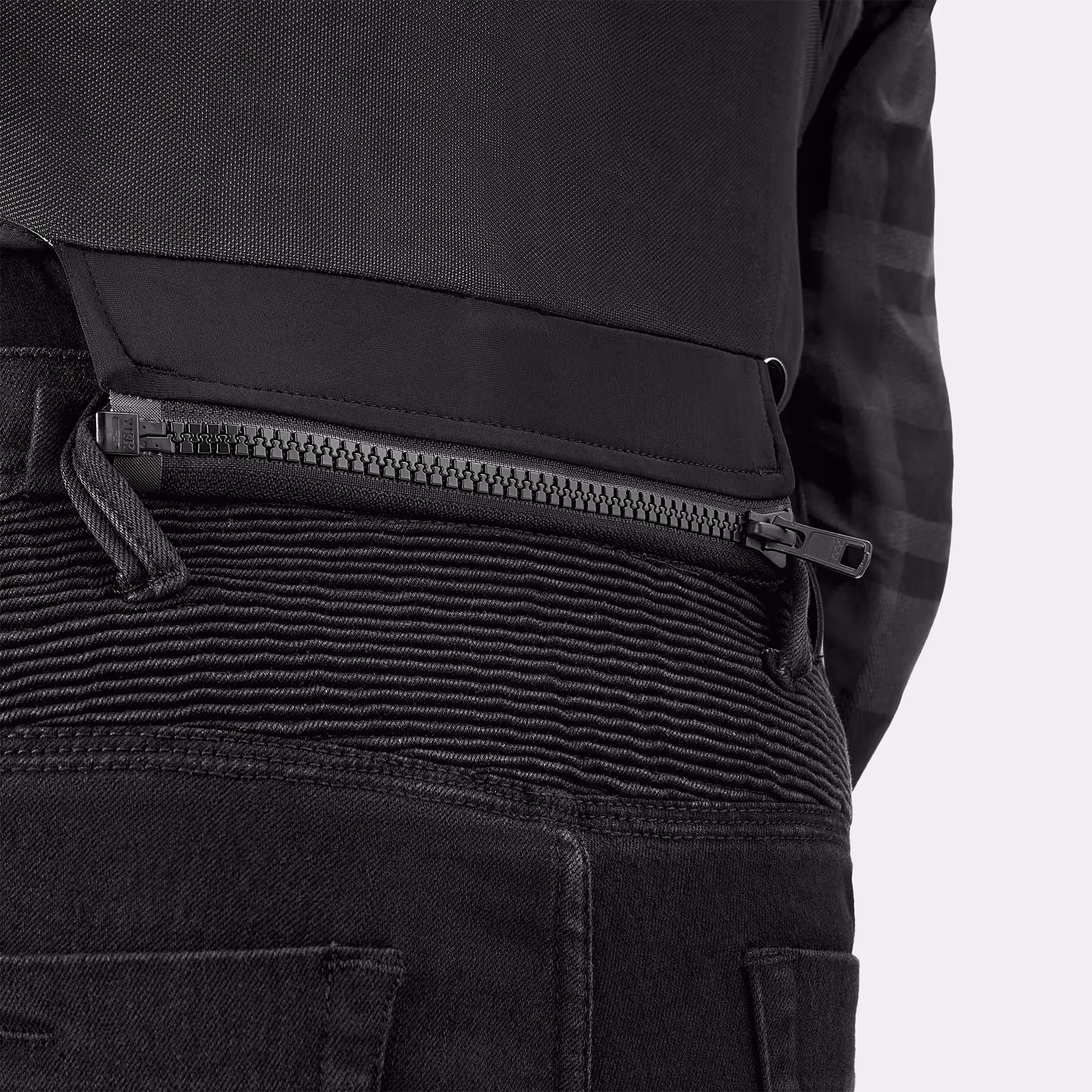 17_SHIMA_RENEGADE_BLACK_MEN_JKT