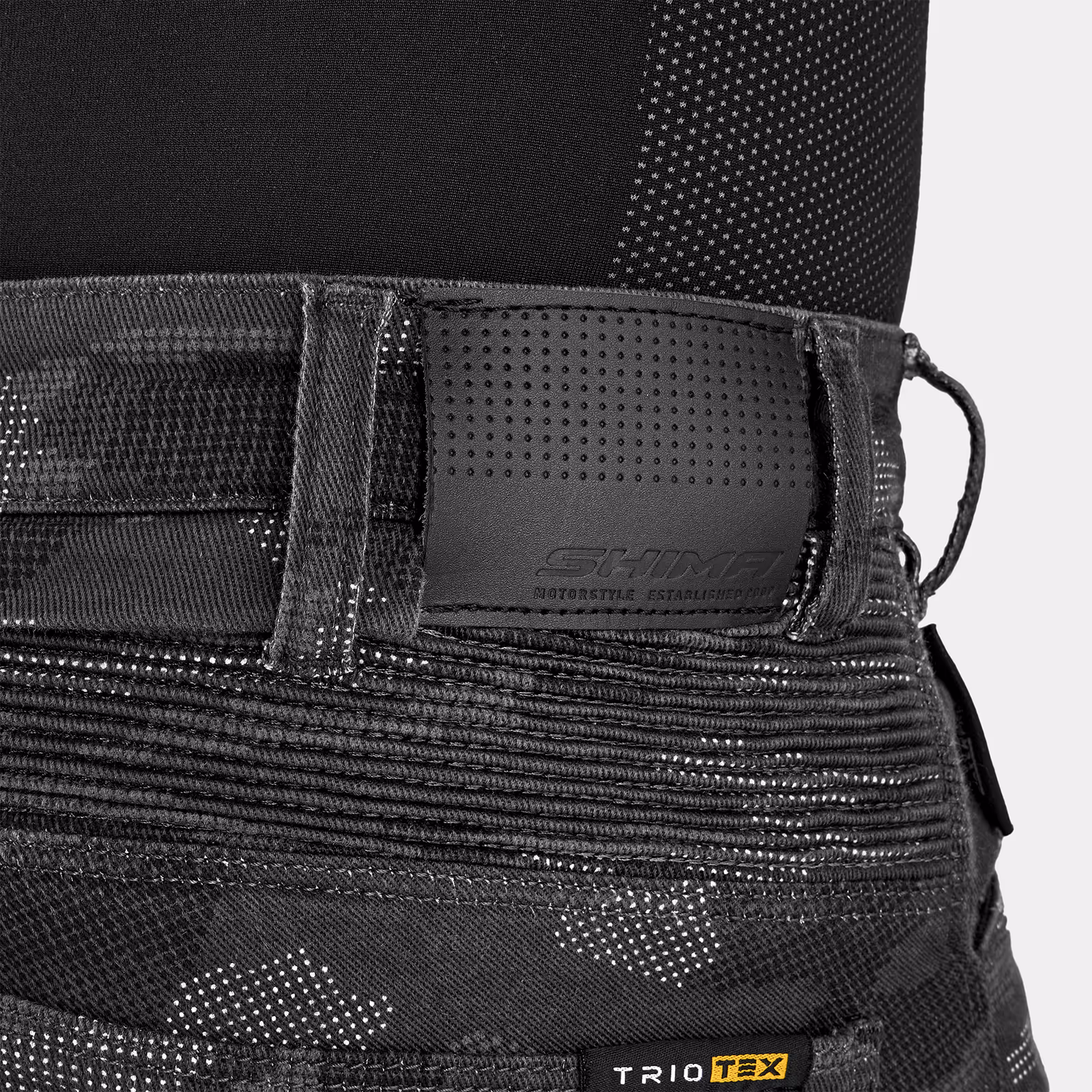 18_SHIMA_GIRO 30_PNT_LADY_CAMO