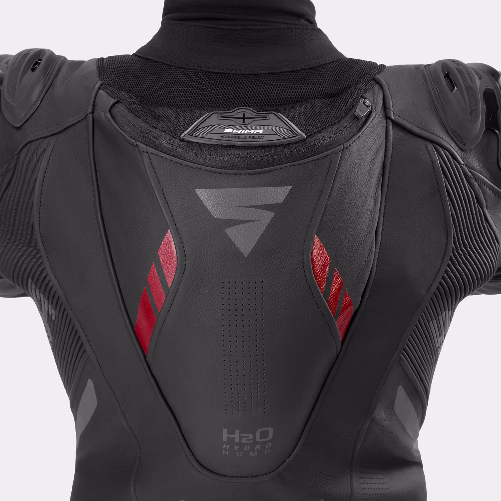 20_SHIMA_HYPER RS_SUIT_MEN_NEGRO ROJO_2500x2500