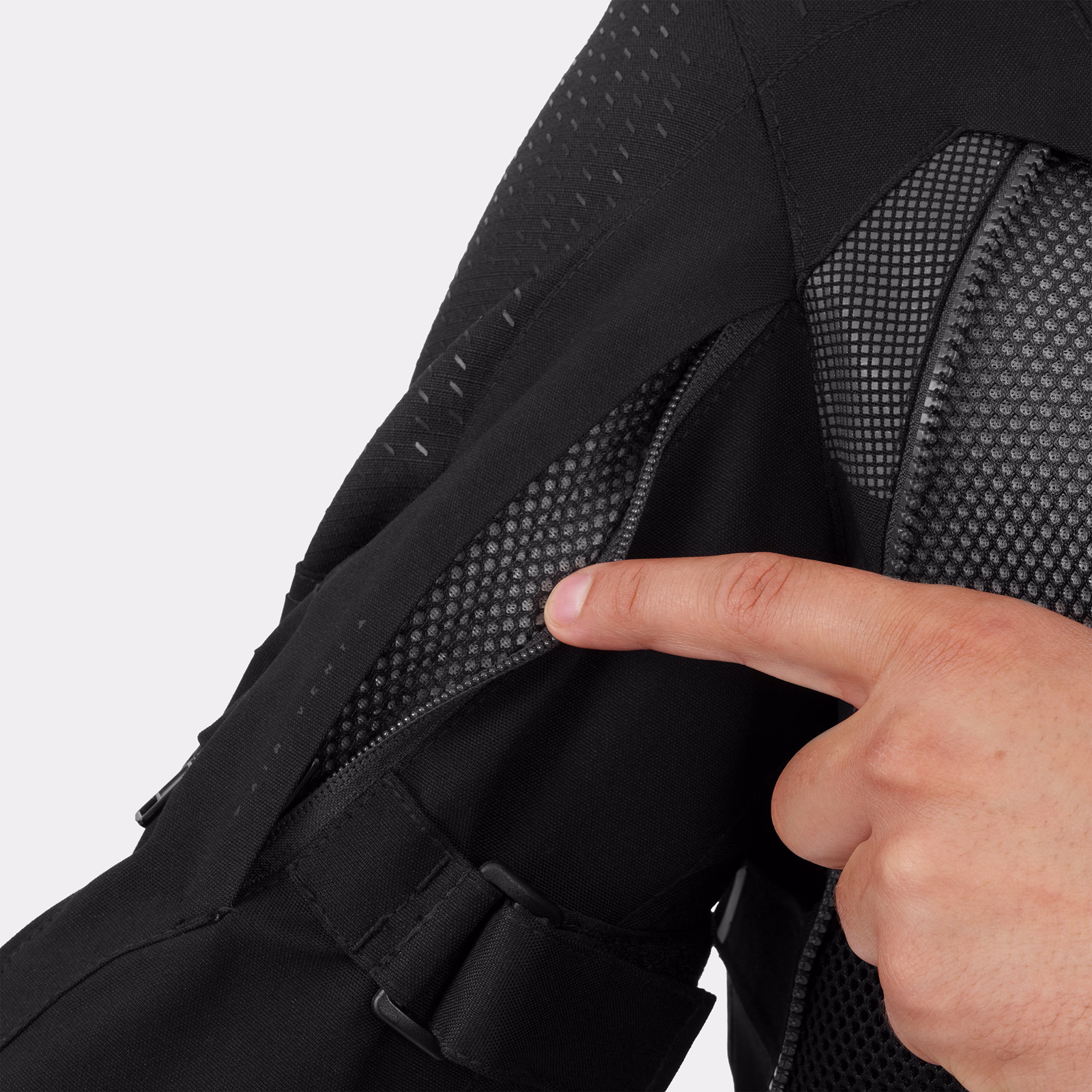 21_SHIMA_HERO 3 G2_MEN_JKT_BLACK