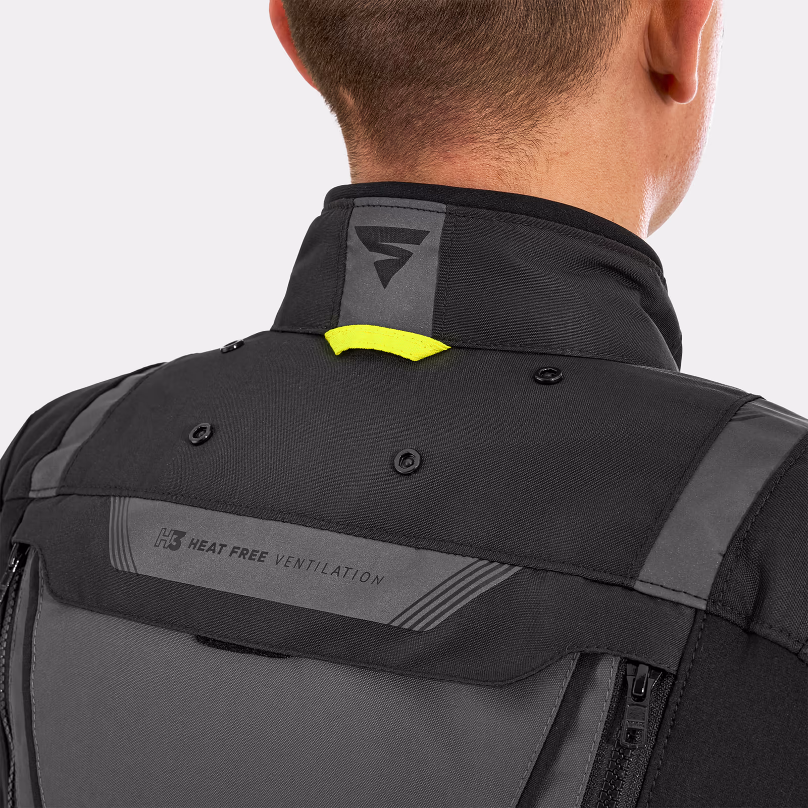 32_SHIMA_HERO_2_JKT_MEN_FLUO_2500x2500