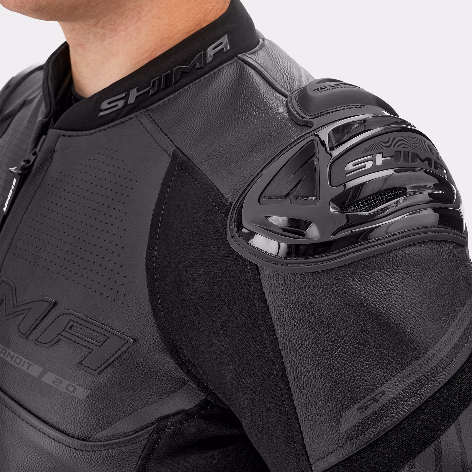 343_SHIMA_BANDIT 2.0_JKT_MEN_BLACK