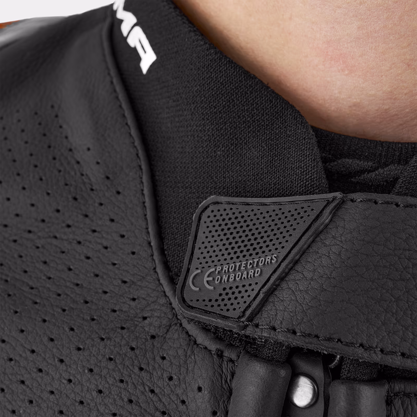 SHIMA_STR 2.0_JKT_MEN_NEGRO FLUO_13