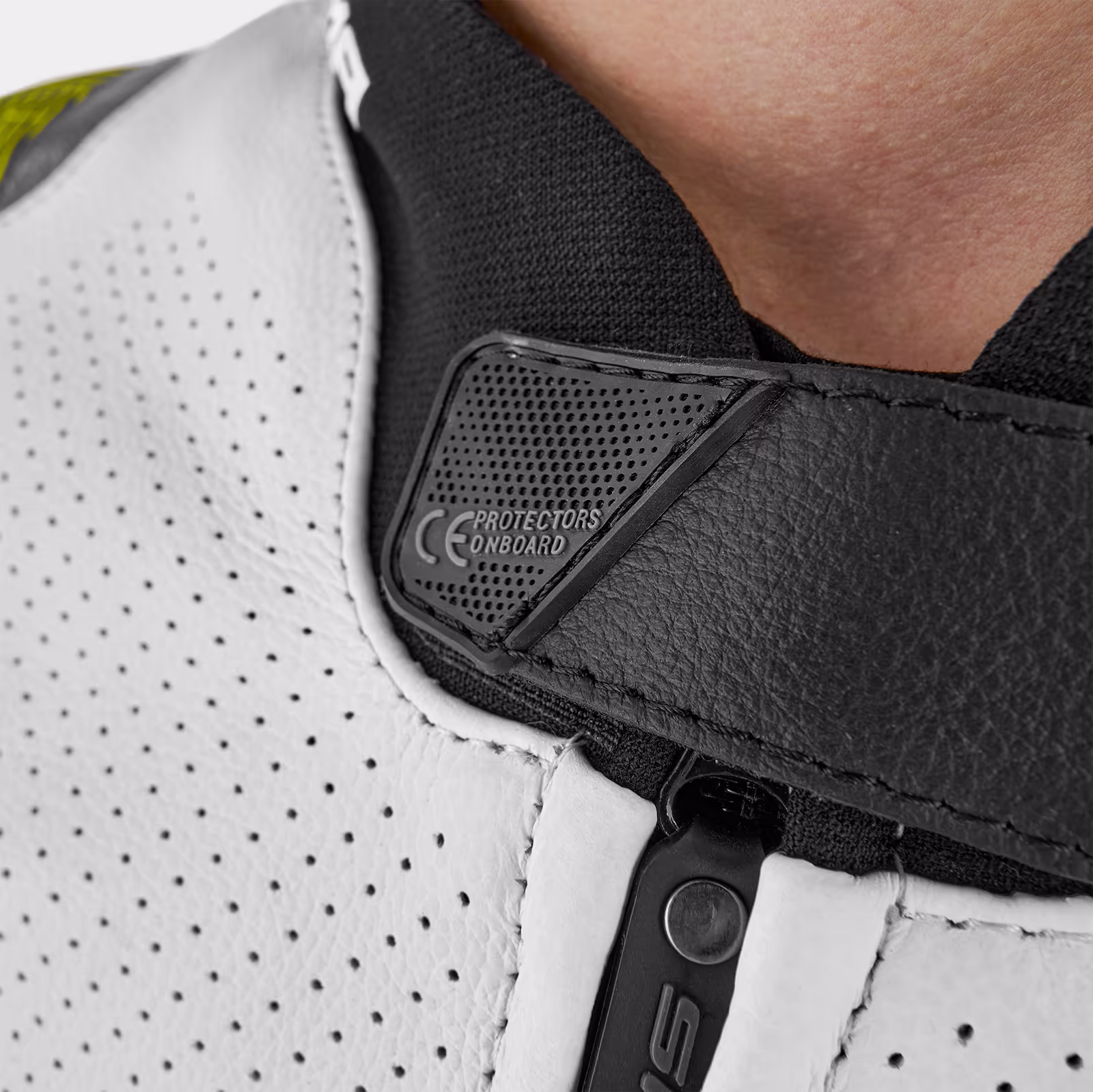 SHIMA_STR 2.0_JKT_MEN_FLUO_NEGRO_3_2500x2500