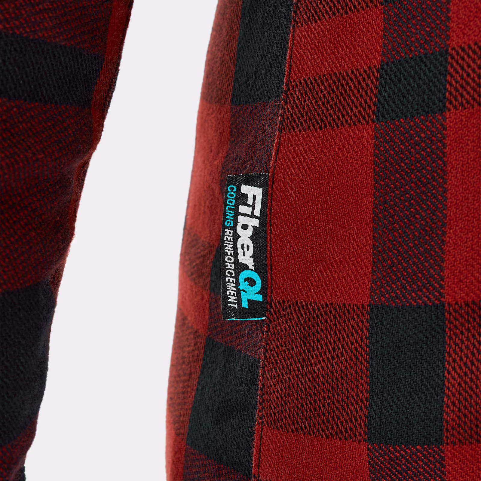 18_SHIMA_RENEGADE_JKT_MEN_RED
