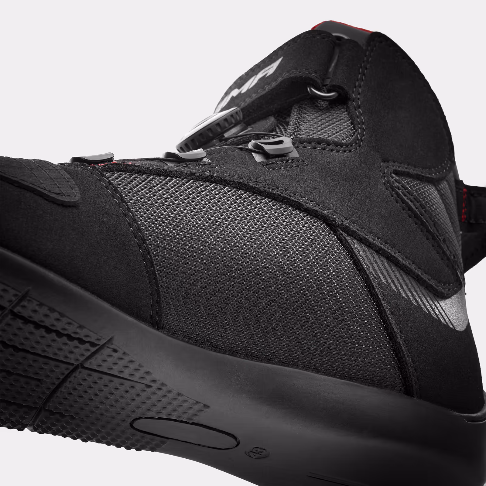 12_SHIMA_EXO VENT_BOTA_HOMBRE_NEGRO