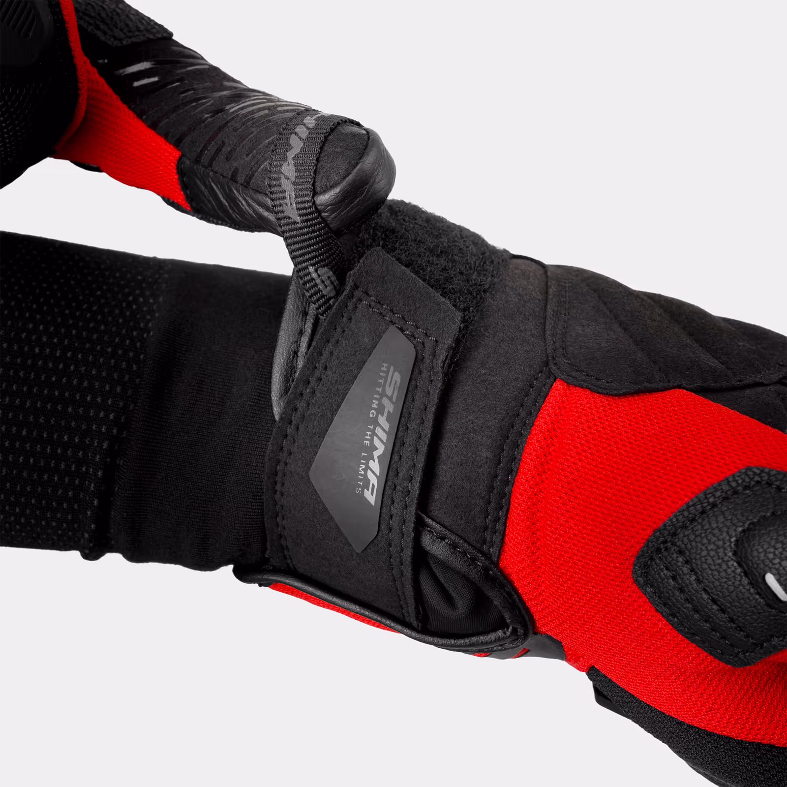 05_SHIMA_BLAZE 3_GLV_MEN_NEGRO ROJO