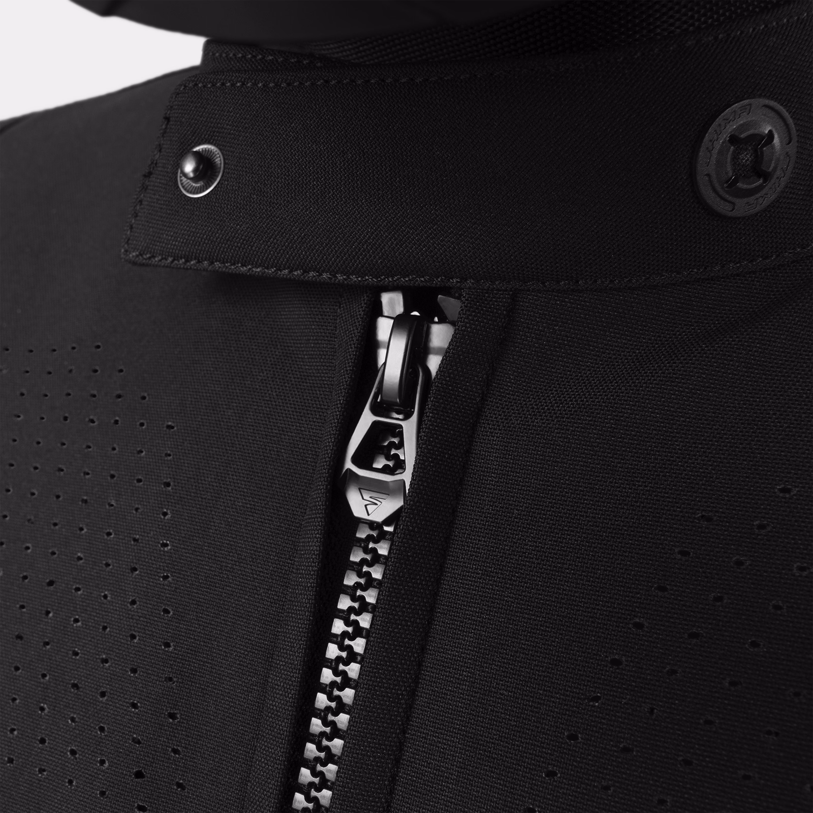 16_SHIMA_RUSH 30 AIR G2_JKT_BLACK