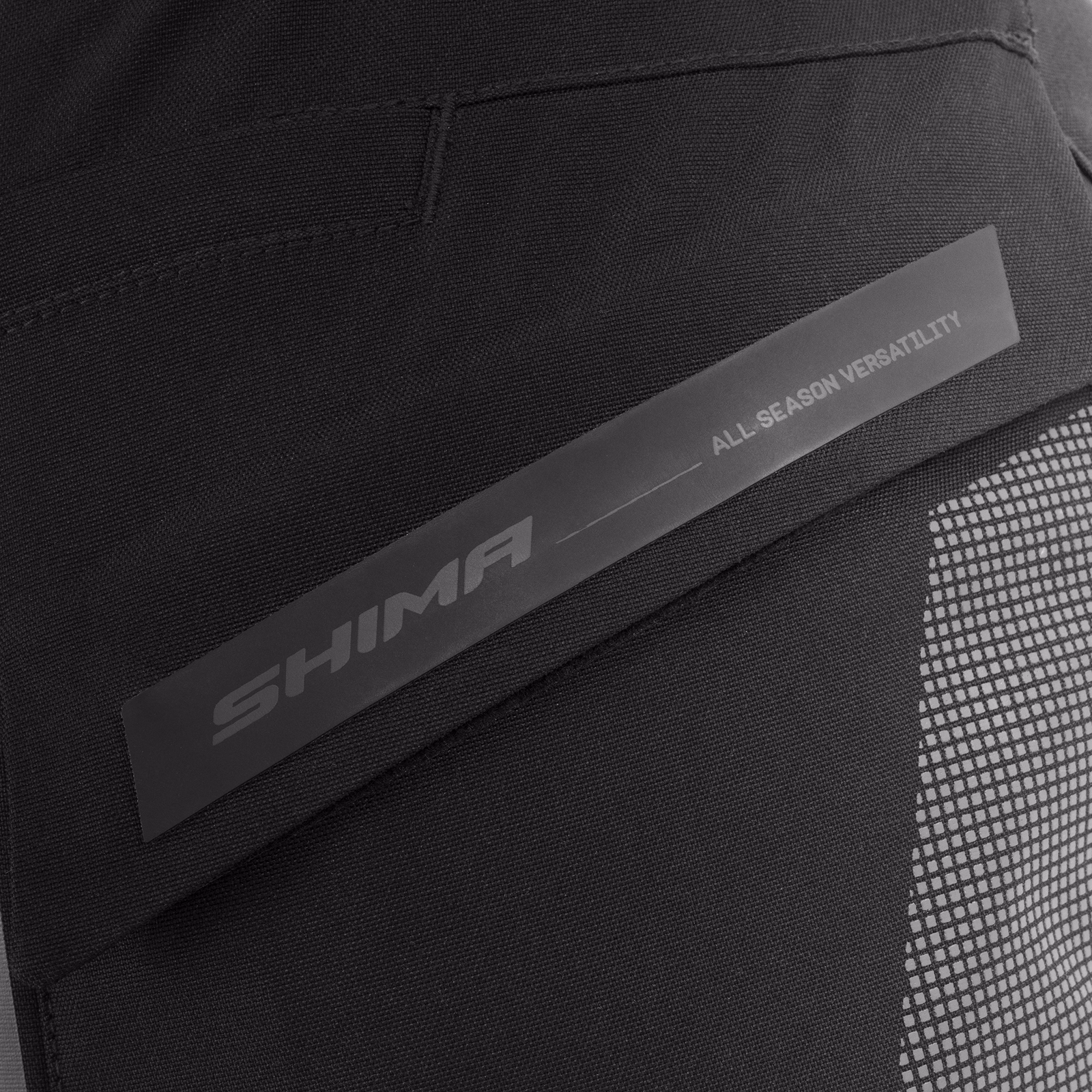 18_SHIMA_HERO 3 G2 PNT_MEN_GREY RED