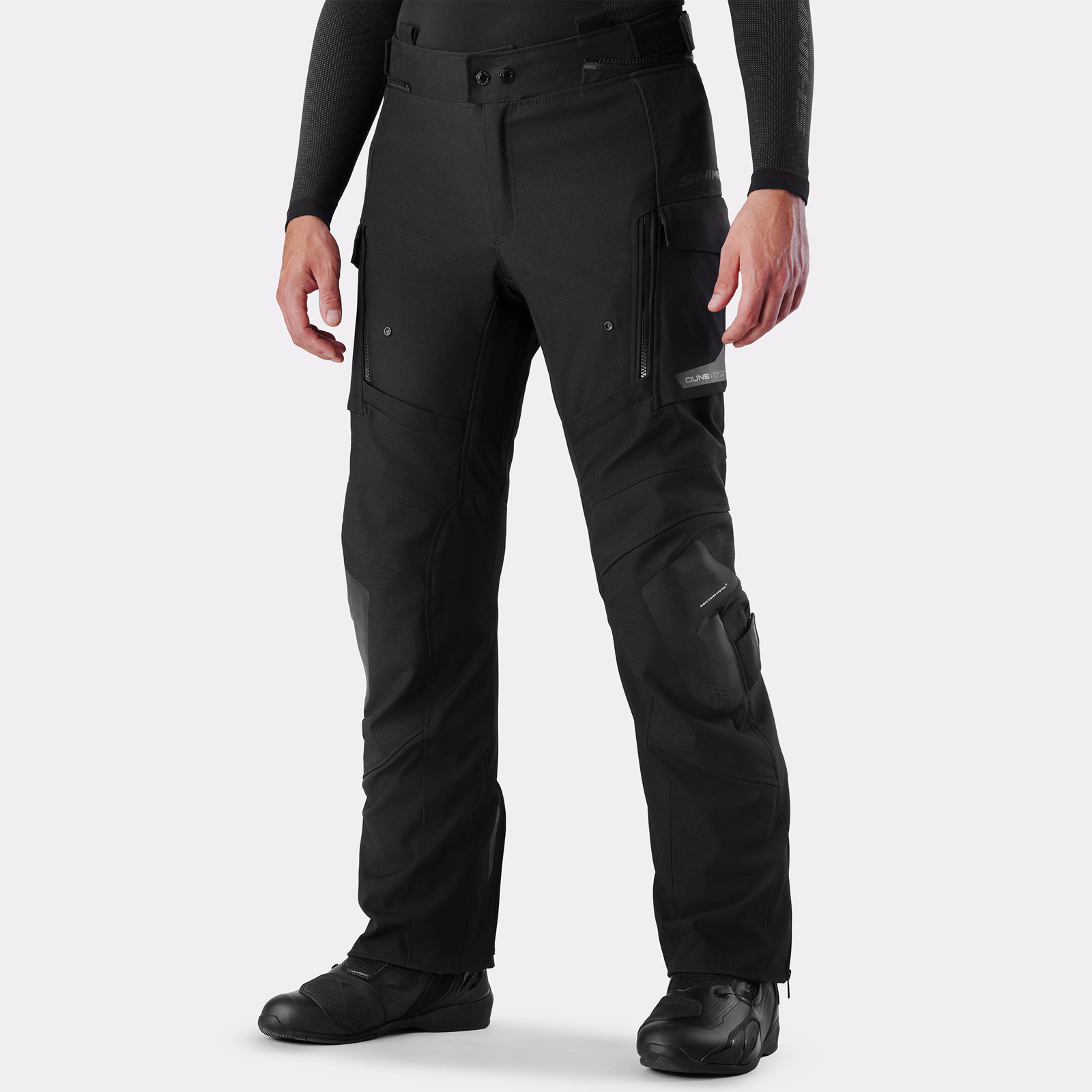 01_SHIMA_DUNE G2_HOMBRE_PNT_NEGRO